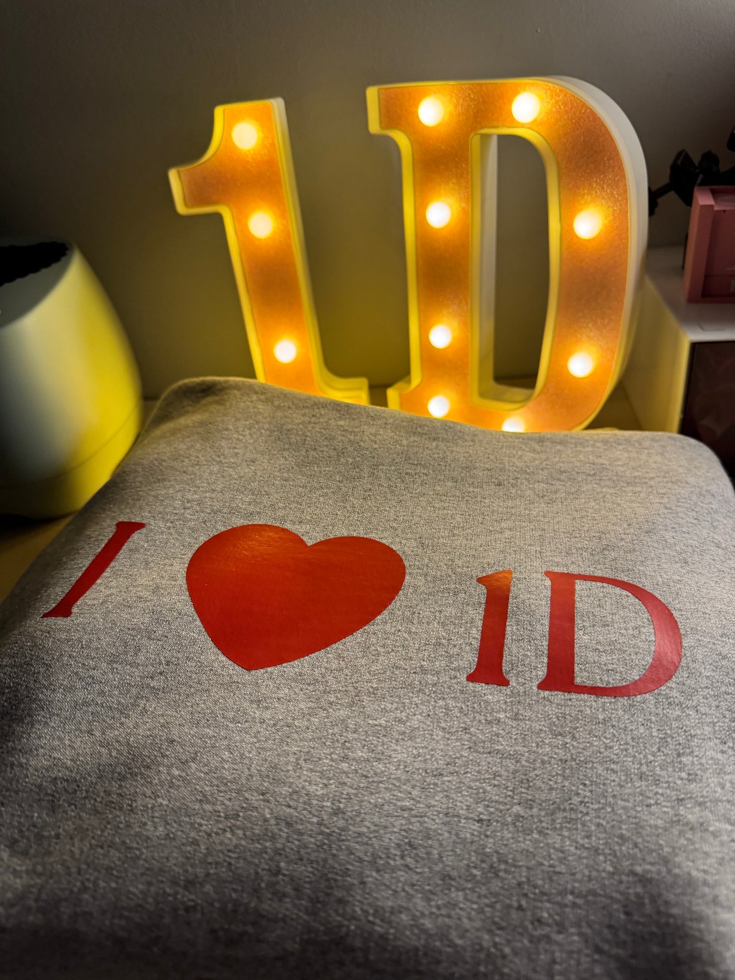 I heart One Direction // Hoodie